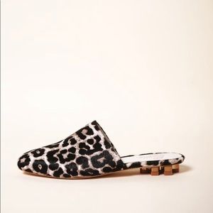 Leopard mules